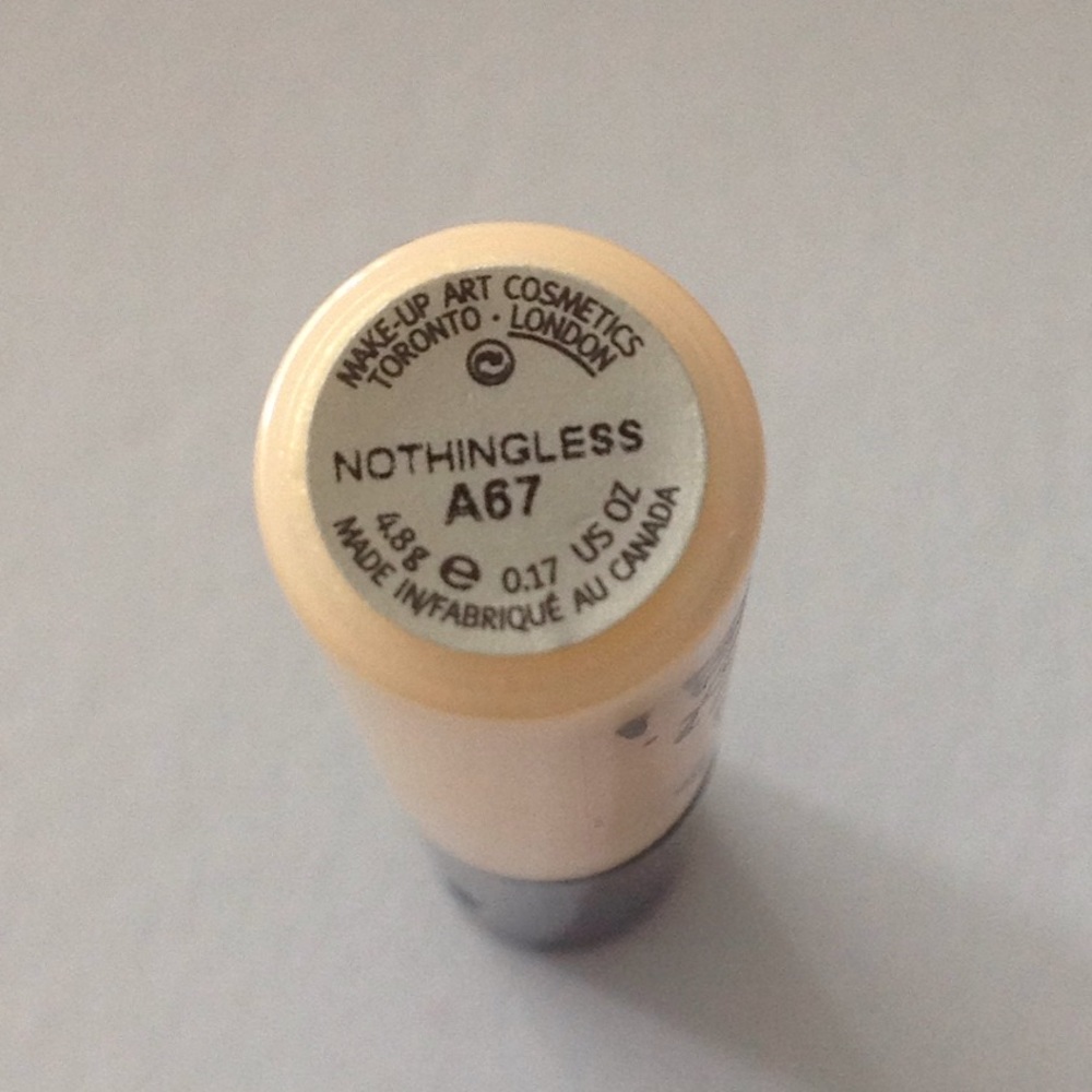 MAC Cosmetics: ALEXANDER McQueen: NOTHINGLESS - Picture 3 of 4